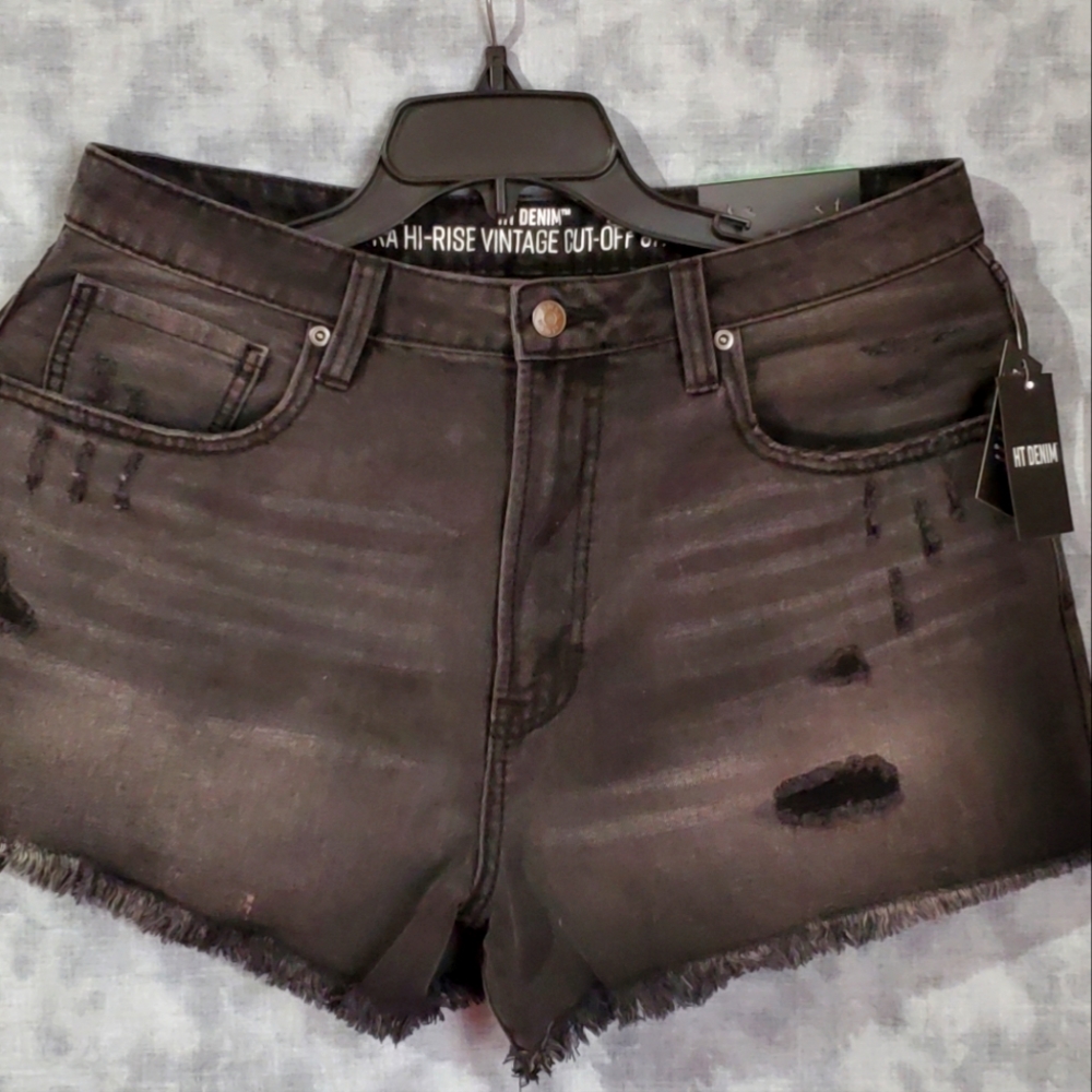 NWT HT shorts